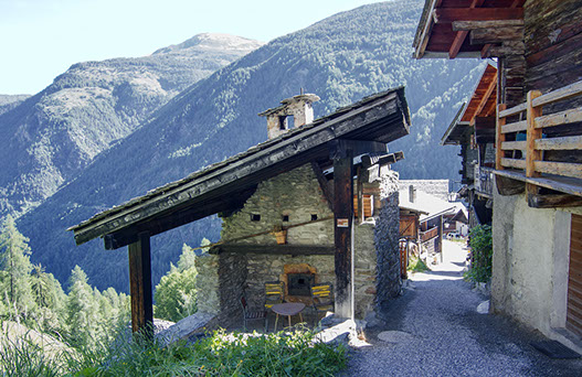 Four banal Anniviers Valais Suisse 